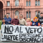 Caminaron 400 km por la discapacidad y entregaron petitorio en Casa Rosada