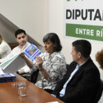 Analizan crear en la provincia el Servicio Itinerante de Interpretación en Lengua de Señas Argentina-Español