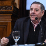 Se va del Congreso luego de haber estado más de una década