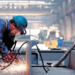 La economía sigue sin repuntar y en noviembre sufrió su primera caída anual en 14 meses