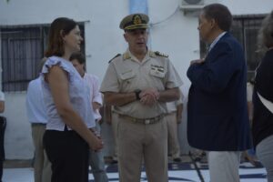 La Paz: el intendente Martin acompañó el acto oficial de recambio de Jefatura en Prefectura