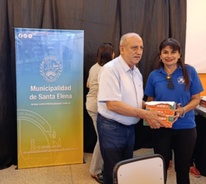 Santa Elena refuerza su acompañamiento al sistema educativo con la entrega de útiles escolares