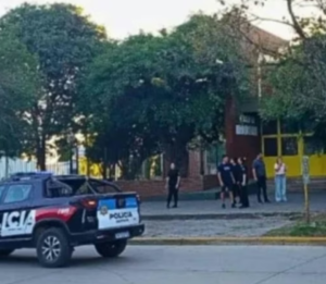 Horror en Santa Fe: un alumno fue armado al colegio y mató a un compañero