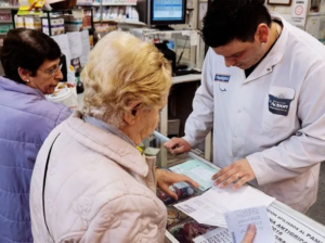 La Justicia ordenó restituir los medicamentos gratis jubilados
