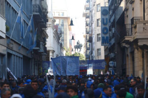 El ajuste y los guardianes
