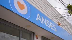 ANSES aumenta las asignaciones familiares y confirmó el bono a jubilados para junio