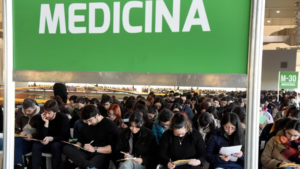 El Gobierno aprobó el nuevo examen de residencias médicas: cómo será y cuáles son los requisitos