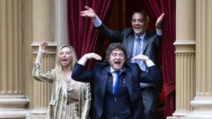 El Pro, la UCR y los provinciales no dieron: Adorni salvado en Diputados
