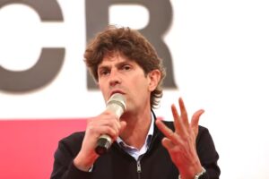 Interna radical: el bloque Provincias Unidas pidió que la UCR le retire el uso del sello partidario a la bancada oficial del partido