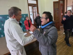 La Paz: el intendente entregó anteojos en el marco del Programa «Ver para ser libres»