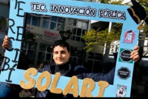 Ejemplo de superación: es hipoacúsico y obtuvo su segundo título universitario en un año
