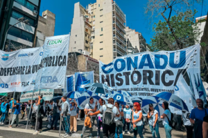 Se vienen más paros en las universidades