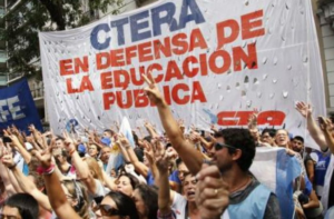Docentes realizan un paro a nivel nacional: qué gremios adhieren en Entre Ríos
