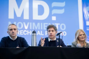 Larroque: “Axel va a ser candidato si lo construye el pueblo, no a través de un dedo o un tuit”