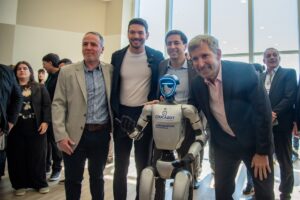 Frigerio visitó Campus Party y destacó la formación en inteligencia artificial como política pública de futuro